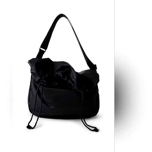 ARITZIA BABATON, MIDWAY BAG, ONE. - Picture 1 of 9